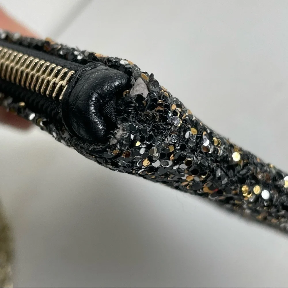 EXPRESS Y2K Gold Silver Black Glitter Sparkle Zip Wristlet Clutch